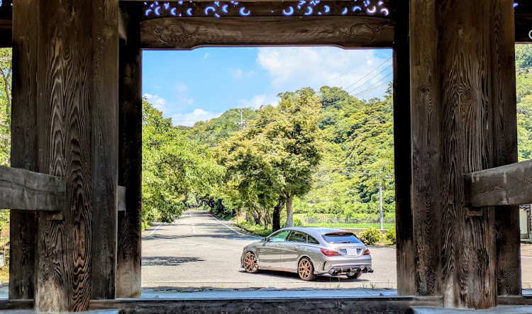 CLAのカメ活ドライブ・根来寺大門・ブルーインパルス・それぞれのカーライフ・いつもいいね＆コメントありがとうございますに関するカスタム事例の投稿画像3枚目