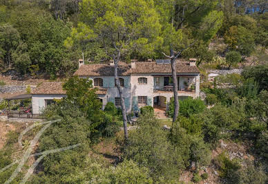 House with pool and terrace 1