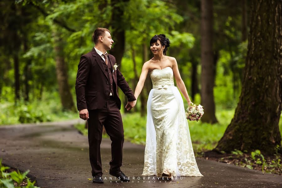Nhiếp ảnh gia ảnh cưới Pavel Kanisterov (halo). Ảnh của 12 tháng 7 2017