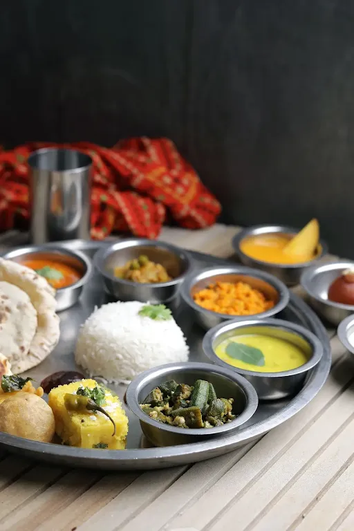 Gujarati Thali