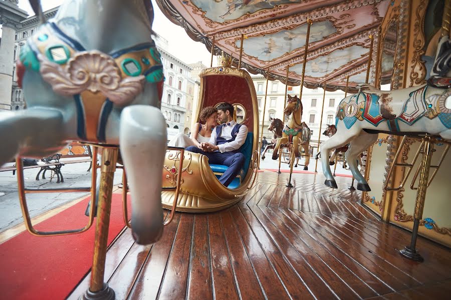 Fotógrafo de casamento Roman Rybalev (namiros). Foto de 23 de maio 2020