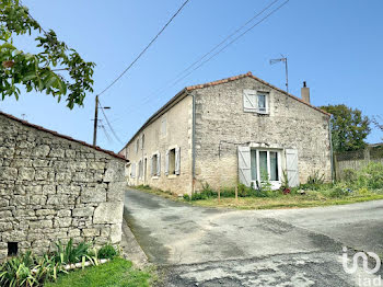 maison à Fontenay-le-Comte (85)