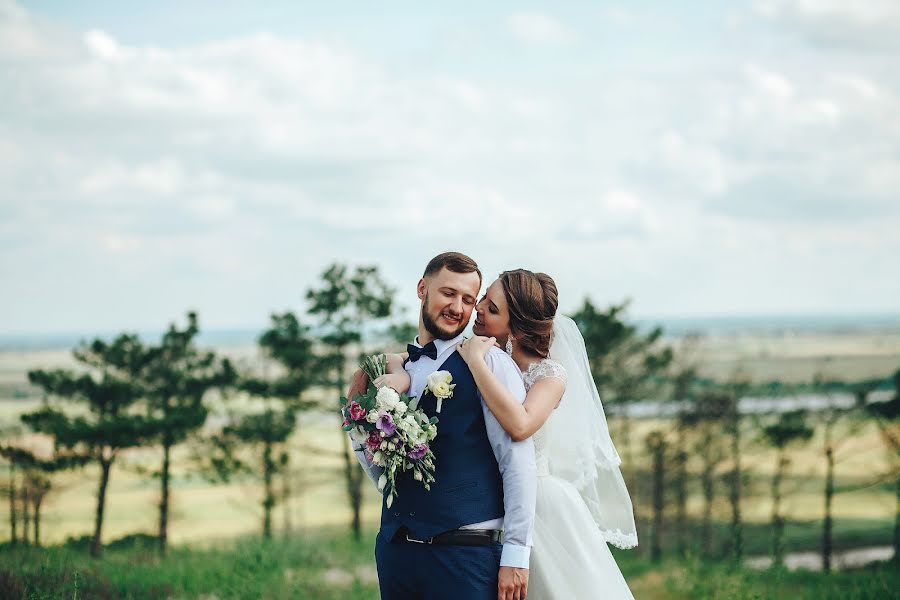 Fotografo di matrimoni Viktoriya Litvinenko (vikoslocos). Foto del 15 giugno 2017