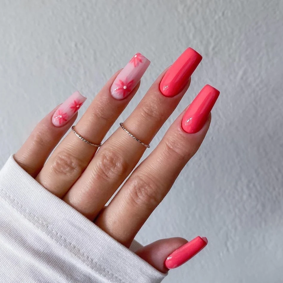 Fashion Wear nagel beauty patches. Direct mooie nagels. Gemakkelijk aan te brengen, indrukwekkende designs, perfecte en langdurige manicure zonder moeite.