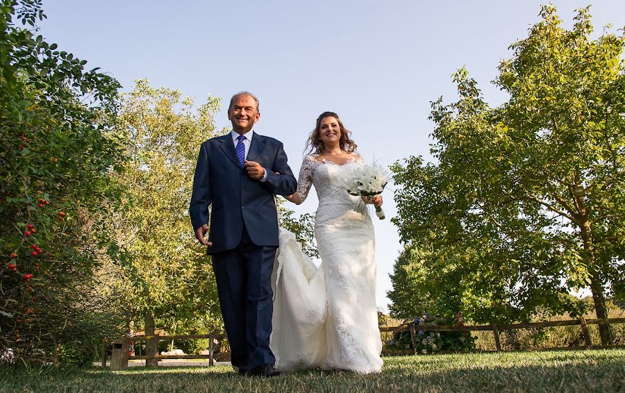 Fotografo di matrimoni Walter Karuc (wkfotografo). Foto del 26 novembre 2016