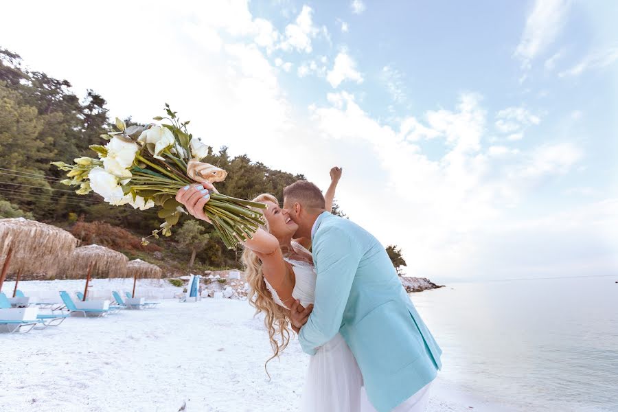 Wedding photographer Ciprian Craioveanu (ciprian). Photo of 12 October 2021