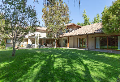 Maison avec jardin et terrasse 9