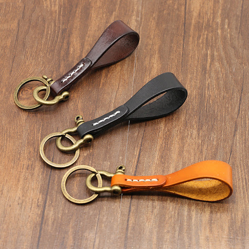Title 2, Retro Leather Car Key Chain with Copper Horsesh...