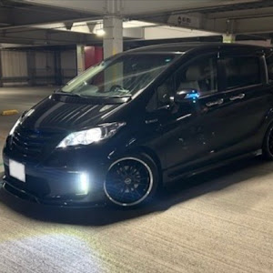 フリード GP3