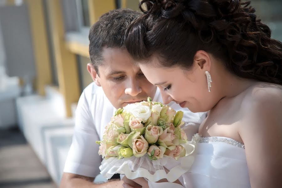 Fotógrafo de bodas Eduard Celuyko (edtseluyko). Foto del 6 de abril 2014