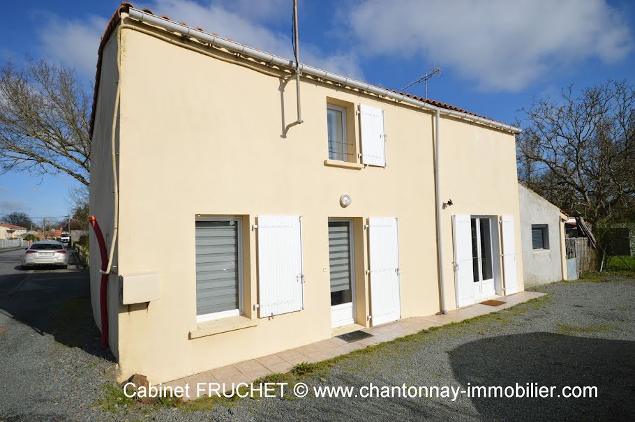 Vente maison 5 pièces 105 m² à Les Essarts (85140), 169 990 €