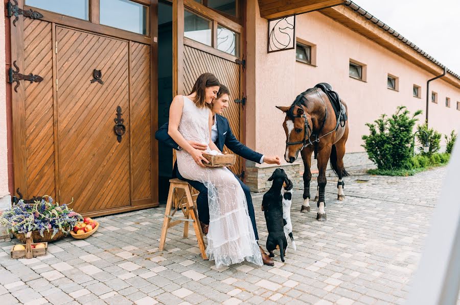 結婚式の写真家Iwan Dorowski (photoid)。2018 7月6日の写真