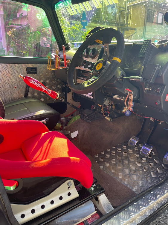 ジムニーのJA11V・JA11V改・納車から2年・福知山・素人DIYに関するカスタム事例の投稿画像6枚目