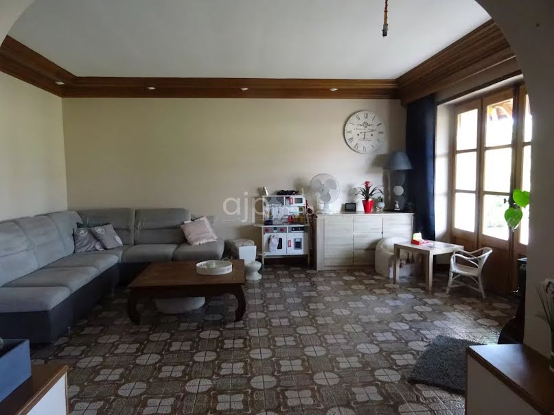 Vente maison 7 pièces 171 m² à Les Riceys (10340), 160 620 €