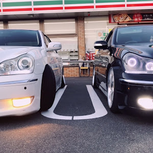 クラウンマジェスタ