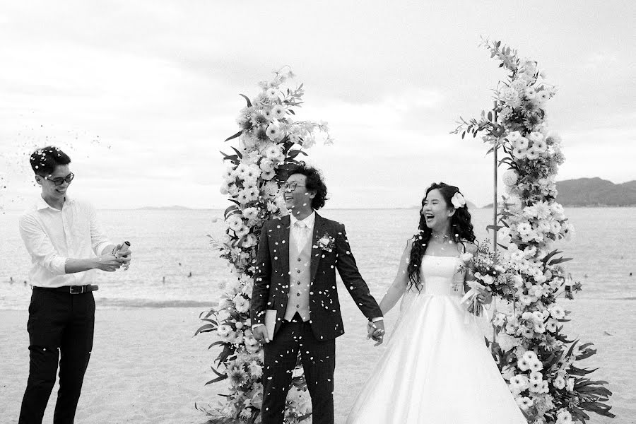 Fotógrafo de casamento Hải Dương Phú (kanphotographer). Foto de 11 de setembro 2023