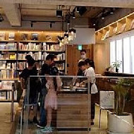 蔦屋書店 Tsutaya Bookstore(台中市政店)