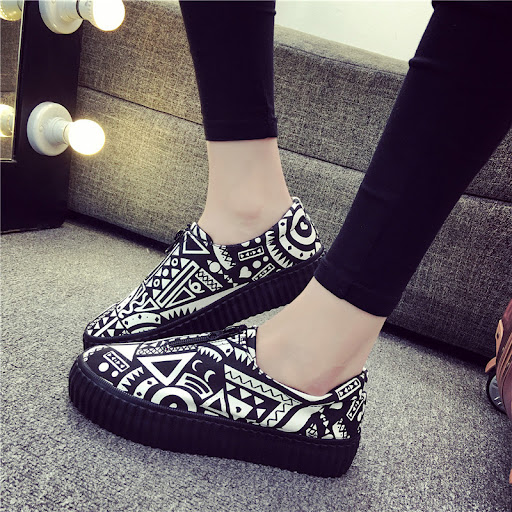Title 5, Womens Graffiti Canvas Shoes Fleece-lined Plat...