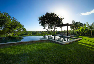 Villa with pool and terrace 3