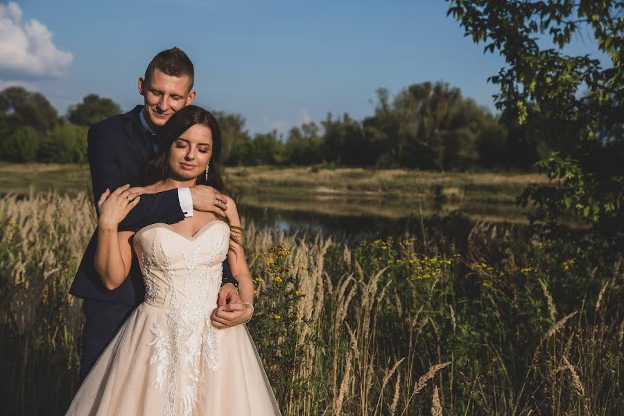 Fotógrafo de casamento Marta Pruss-Ptaszynska (martapruss). Foto de 11 de março 2020