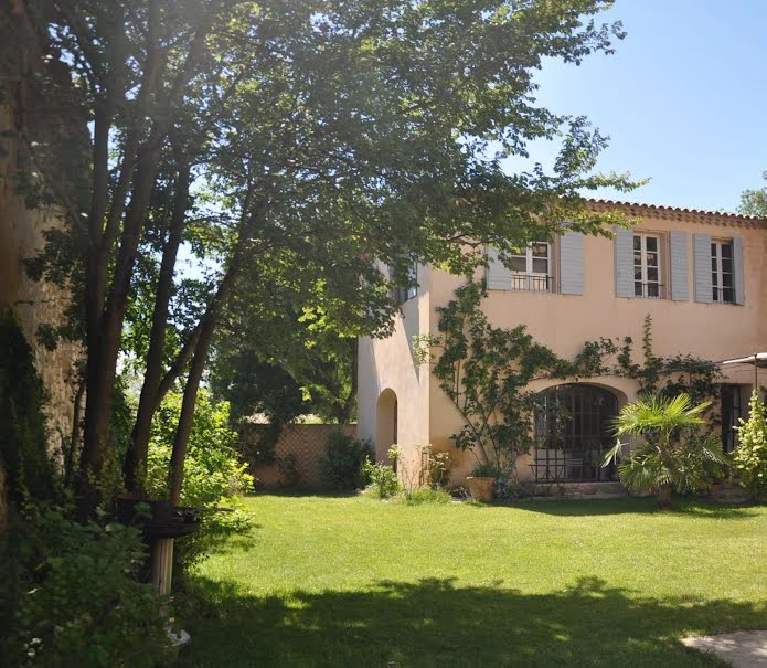 Location  maison 5 pièces 180 m² à Aix-en-Provence (13090), 4 000 €