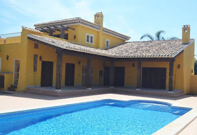 Property with pool 15