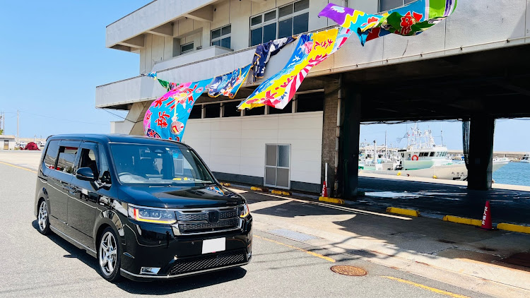 ステップワゴンスパーダのTEIN RX1・T5R・アリーナホーンIIIに関するカスタム事例の投稿画像1枚目
