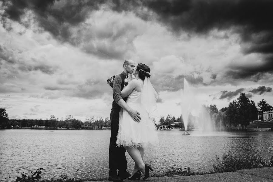 婚礼摄影师Evaldas Rudys（evaldasrudys）。2017 10月3日的照片
