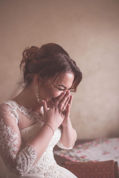 Fotógrafo de casamento Mykola Kuklyshyn (nikolaykuklishin). Foto de 5 de fevereiro 2018