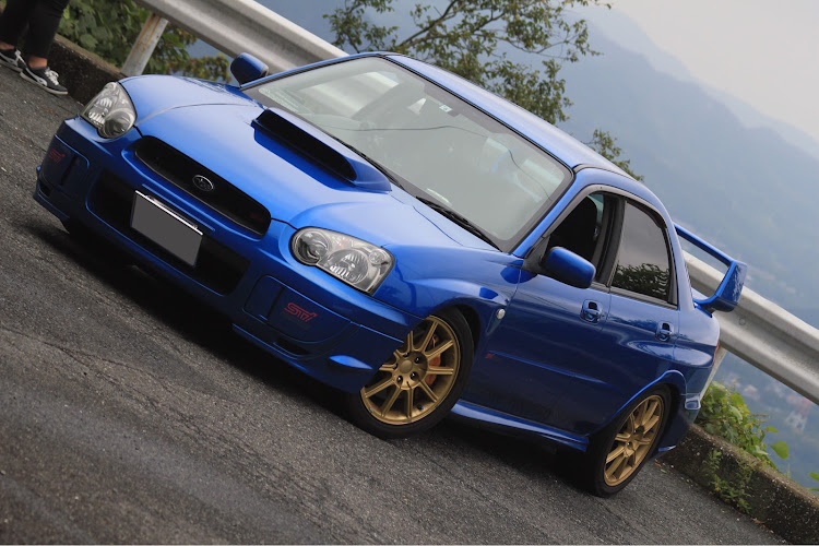 インプレッサ WRX STIの平尾台・納車〜・インプがとなりに💕に関するカスタム事例の投稿画像2枚目