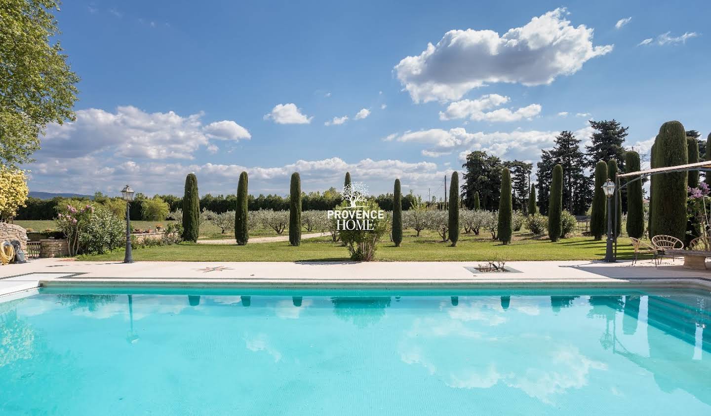 Propriété avec piscine Les vigneres