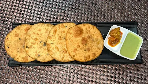 Hari Matar Kachori [4 Pieces]