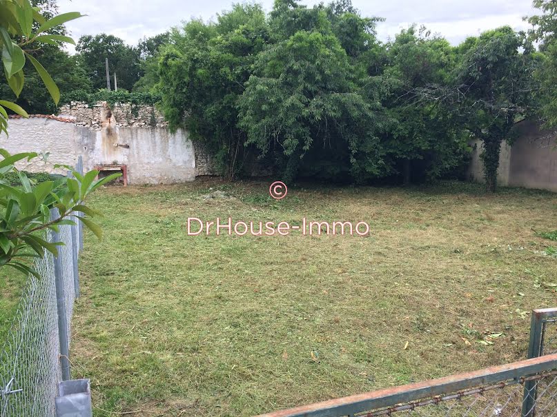 Vente terrain  400 m² à Cognac (16100), 46 000 €