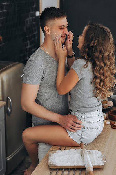 Wedding photographer Mikhail Novozhilov (novozhilov). Photo of 10 July 2018