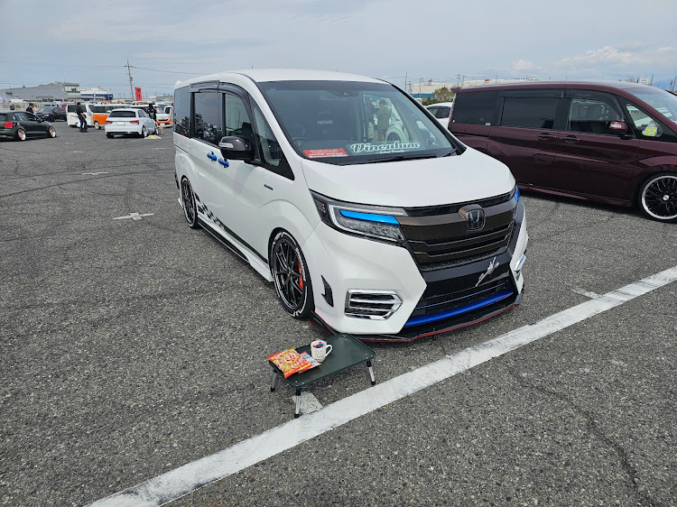 ステップワゴンスパーダのPickUpCars2025・PickupCarS &FanMeeting2025に関するカスタム事例の投稿画像1枚目