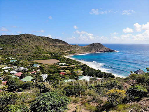 Terrain avec vue panoramique 1