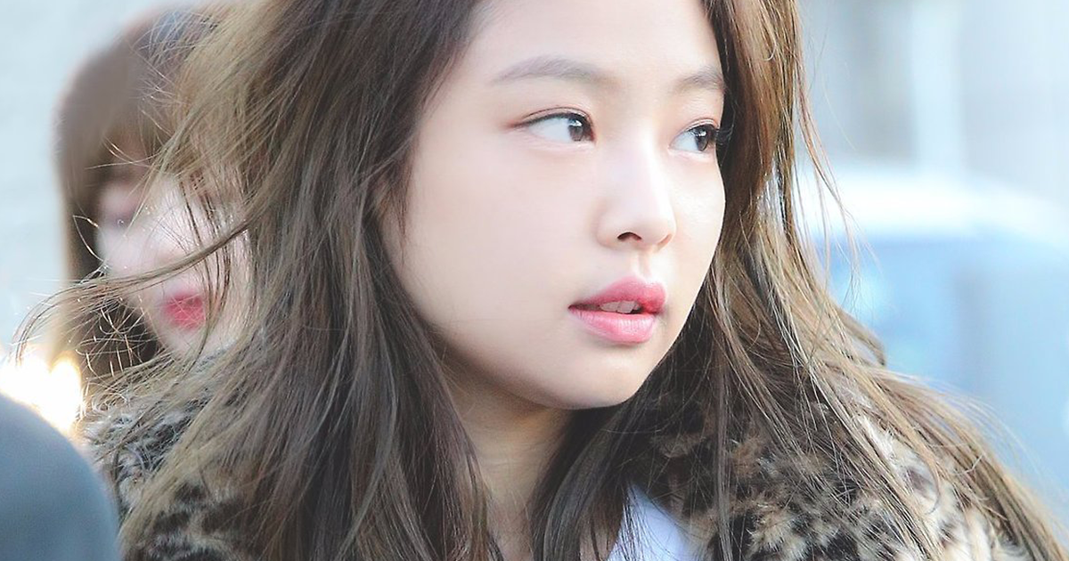 BLACKPINK Jennie  Spotted In Public With Zero Makeup  On