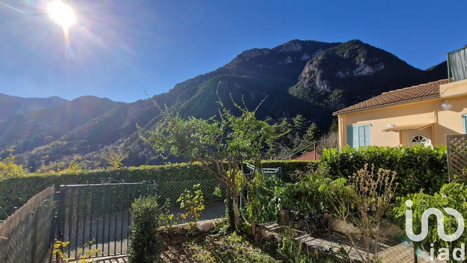 Vente appartement 2 pièces 44 m² à Saint-Martin-Vésubie (06450), 149 000 €