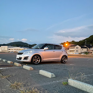 スイフト ZD72S