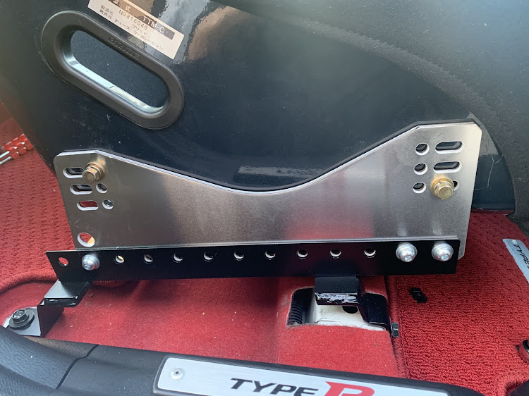 シビックタイプRのガルディス2・BRIDE フルバケに関するカスタム事例の投稿画像7枚目