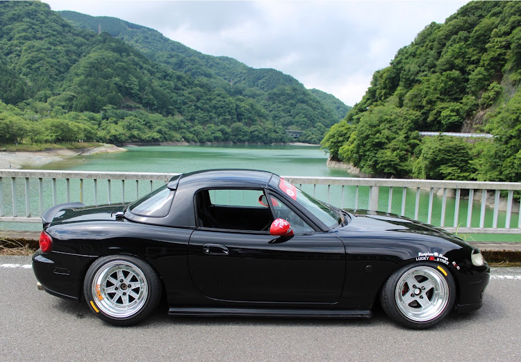 ロードスターの走れるシャコタン・ジャパニーズ　ドメスティック　マーケット・昭和の匂い・車検・故障知らずに関するカスタム事例の投稿画像3枚目