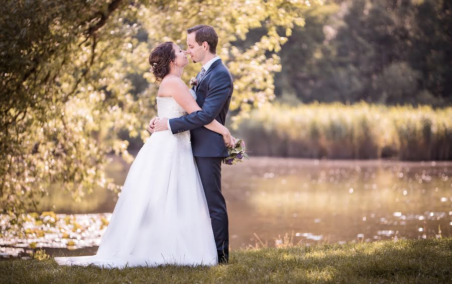 Fotografo di matrimoni Fabian Steppan (fabiansteppan). Foto del 11 maggio 2019