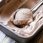 Creamy&nbsp;3-ingredient, No Churn Chocolate Ice Cream Recipe was pinched from <a href="http://bestrecipebox.com/recipes/easy-chocolate-ice-cream-3-ingredients/" target="_blank">bestrecipebox.com.</a>