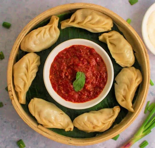 Peri Peri Chicken Steamed Momos [8 Pieces]