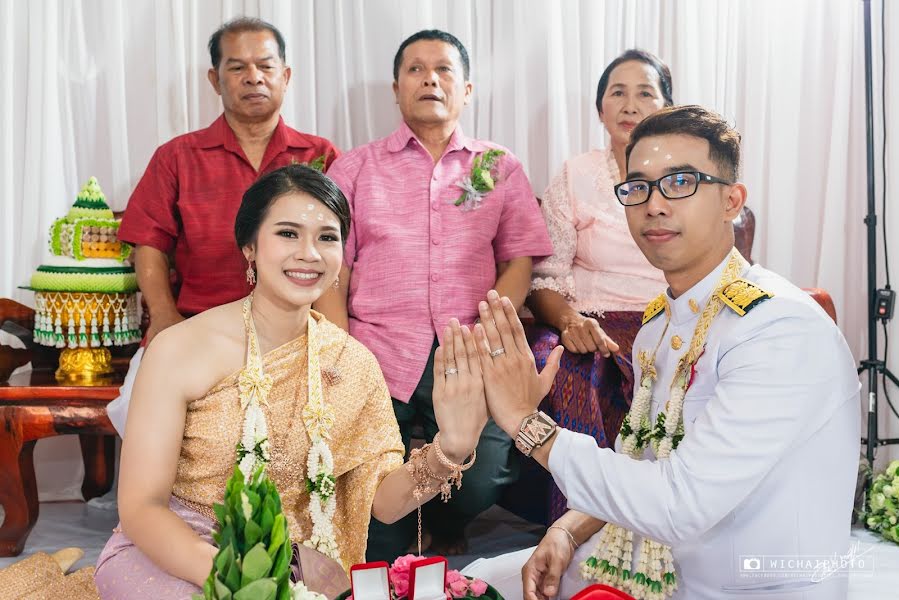 Fotografo di matrimoni Wichai Thongsuk (wichaiphoto). Foto del 2 settembre 2020