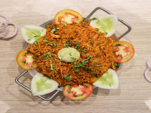 Veg Kashmiri Pulao.