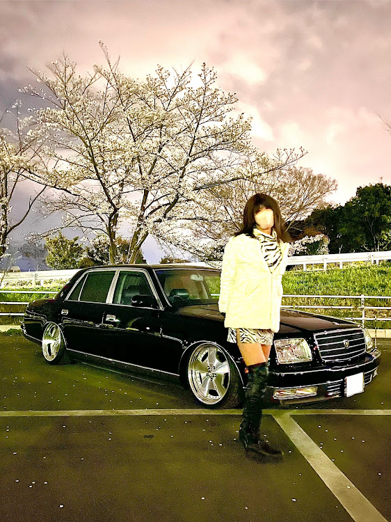 セルシオの👩あゆけん👨さんが投稿したカスタム事例の投稿画像1枚目