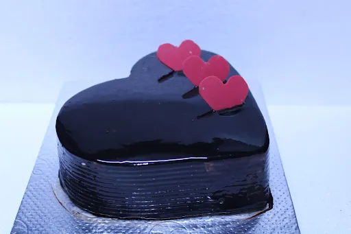 Eggless Chocolate Heart Shape Cake