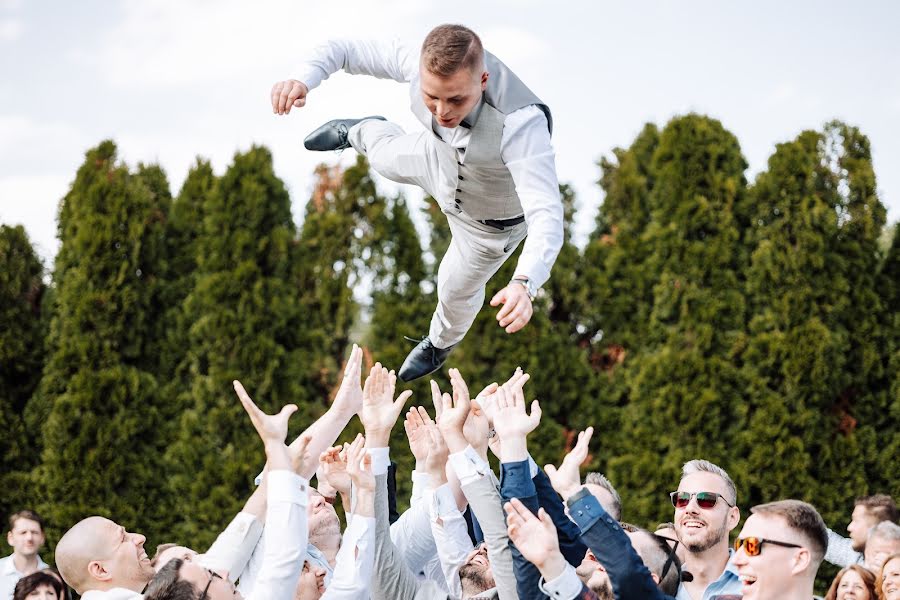 Hääkuvaaja Tamás Renner (tamasrenner). Kuva otettu 18. maaliskuuta