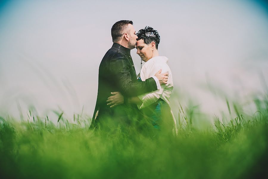 Fotografo di matrimoni Diego Miscioscia (diegomiscioscia). Foto del 14 giugno 2016